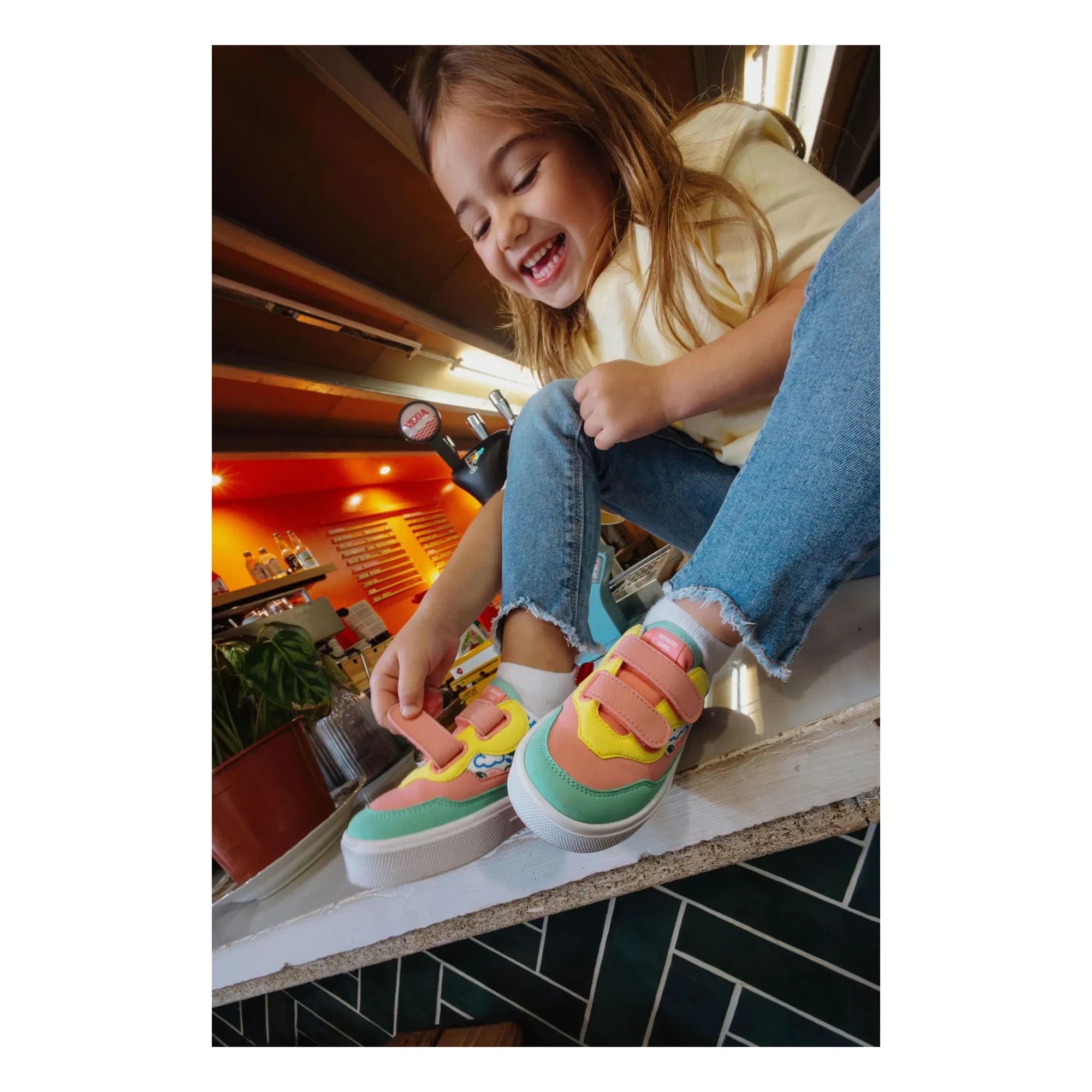 Hello Hossy - Hapiness Scratch Sneakers | Rosa