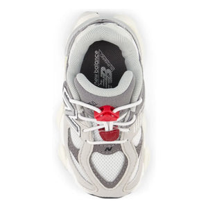 New Balance - Elastische Sneaker mit Spitze 9060 | Grau