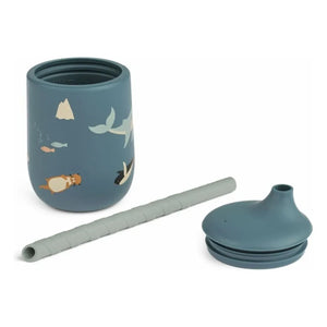 Liewood - Ellis Silikon-Trinkbecher mit Strohhalm | Arctic Sea/Ocean View
