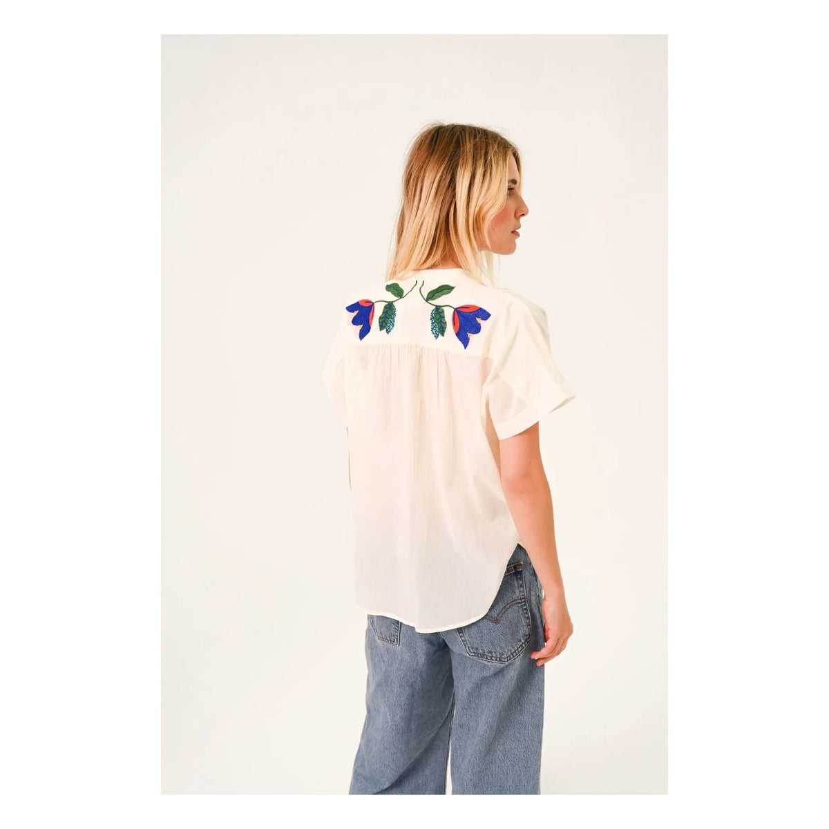 Sacrécoeur - Bluse mit Maya-Stickerei Corolle aus Baumwollvoile | Weiß