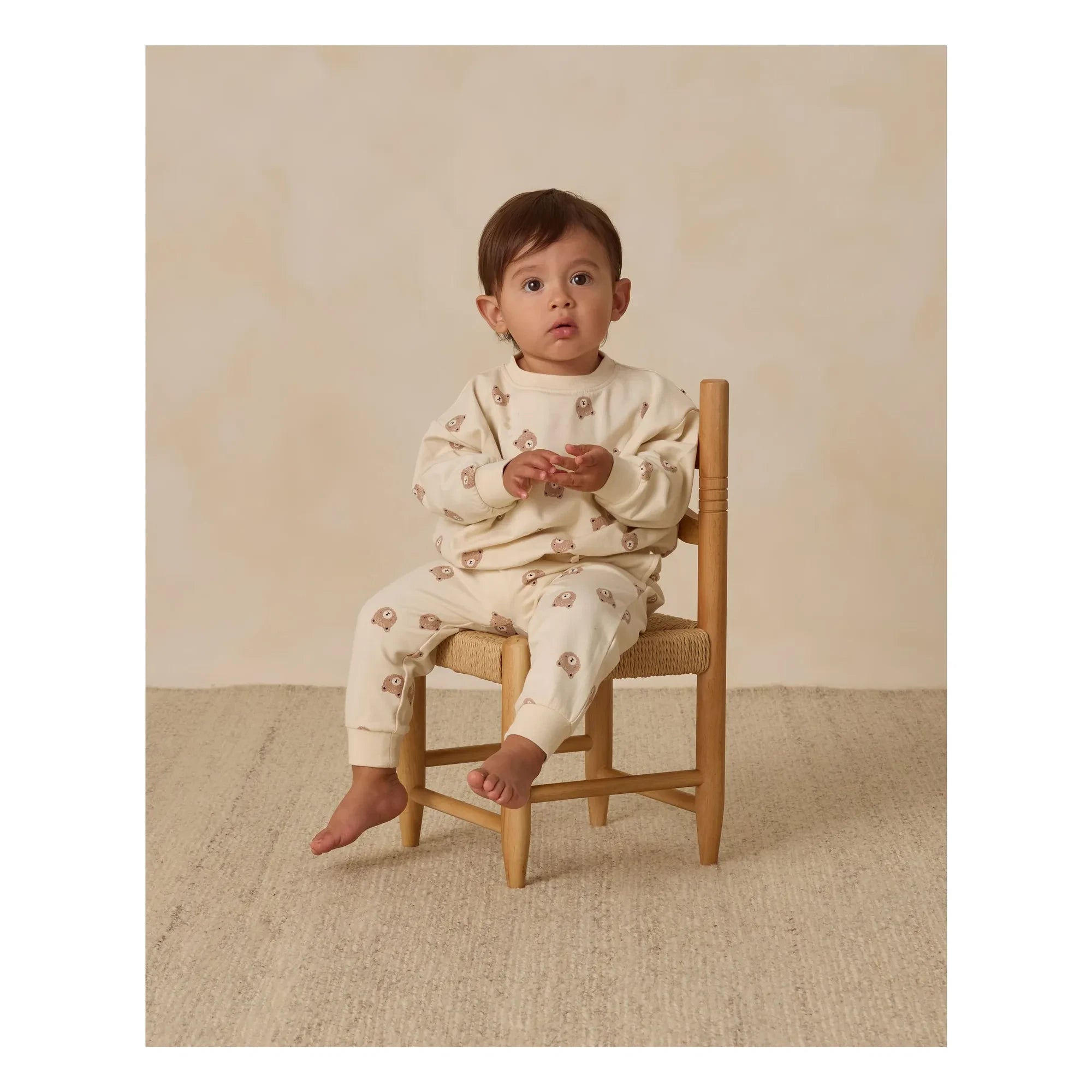 Quincy Mae - Jogger mit Bio-Baumwoll-Bärchen | Ecru
