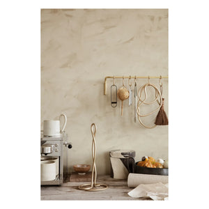 Ferm Living - Curvature Küchenrollenhalter | Gold