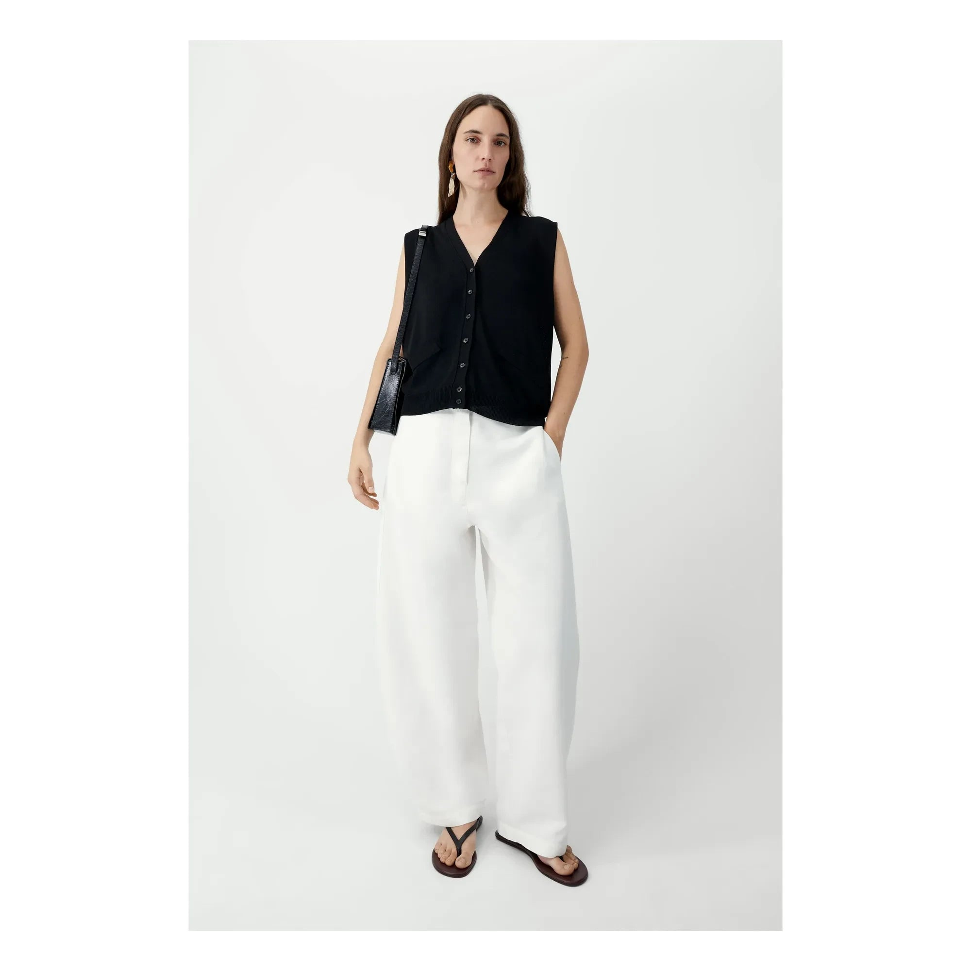 Cordera - Ärmellose Strickjacke | Schwarz