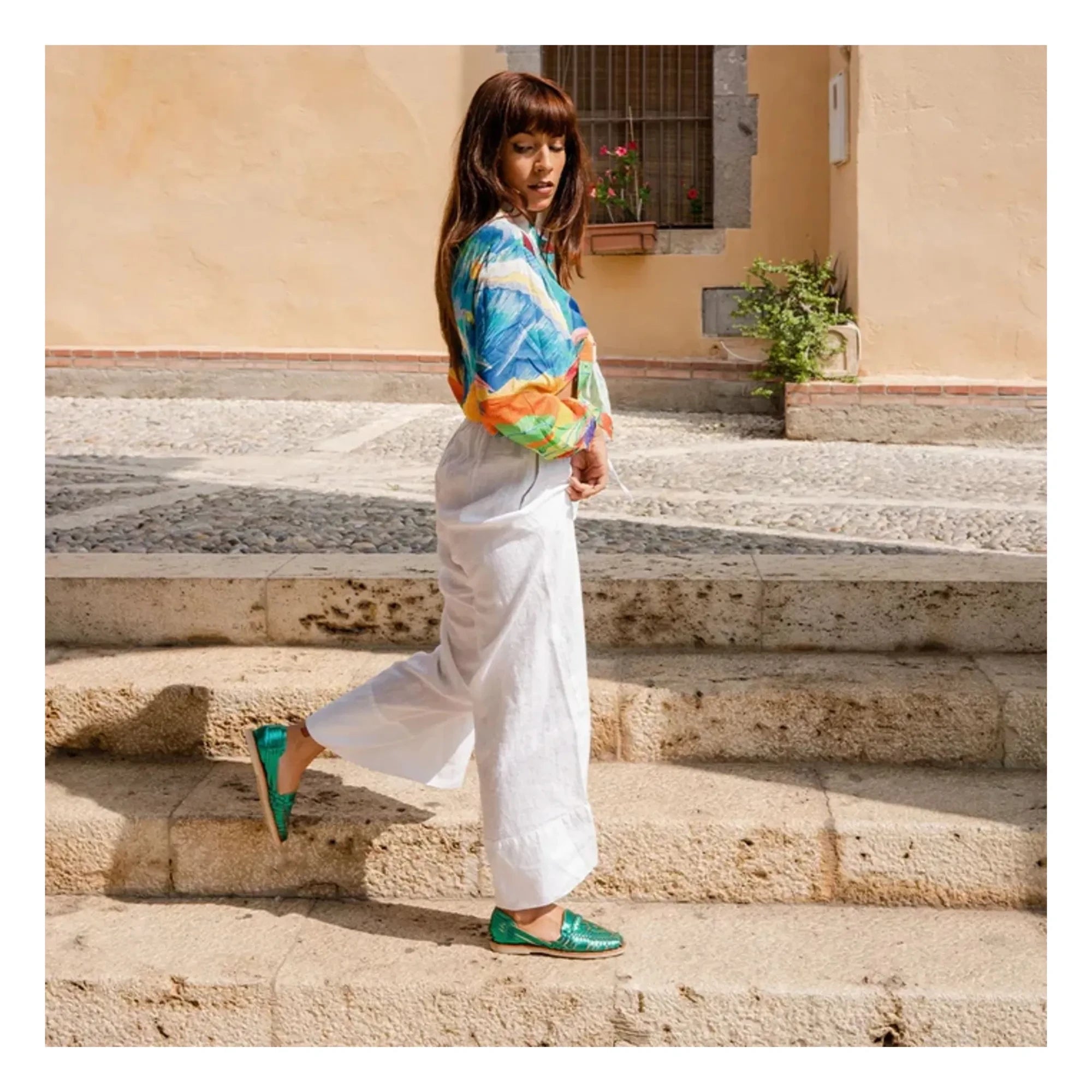 Mapache - Fröhliche Metallic-Sandalen | Smaragdgrün