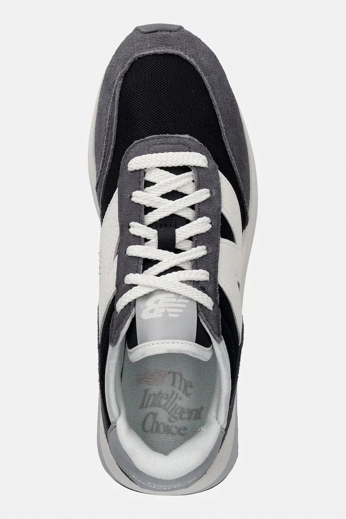 New Balance 370 spor ayakkabı