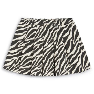 Die neue Gesellschaft - Dakota Zebra Etek | Er