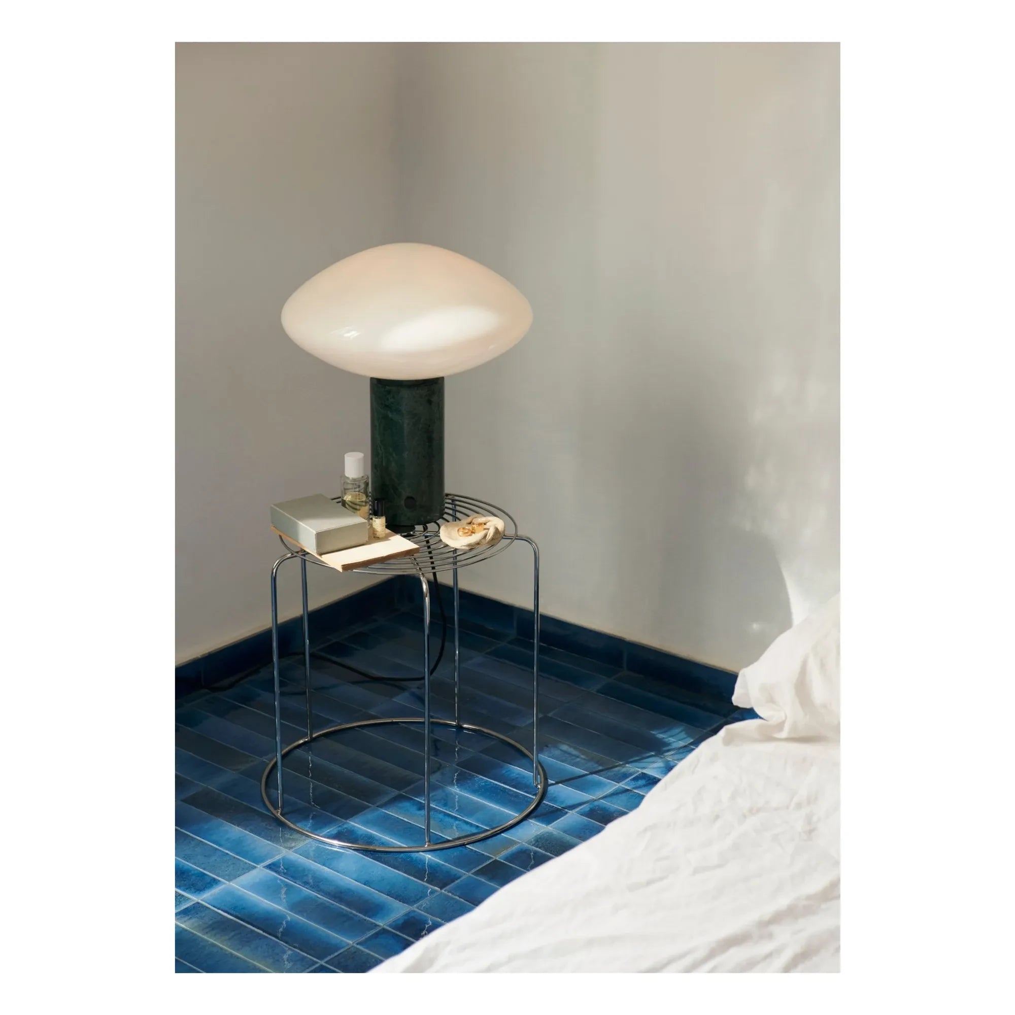 & Tradition - Wire VP11 Hocker, Verner Panton | Silber
