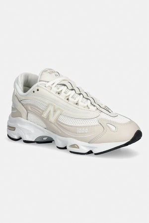 New Balance 1000 spor ayakkabı
