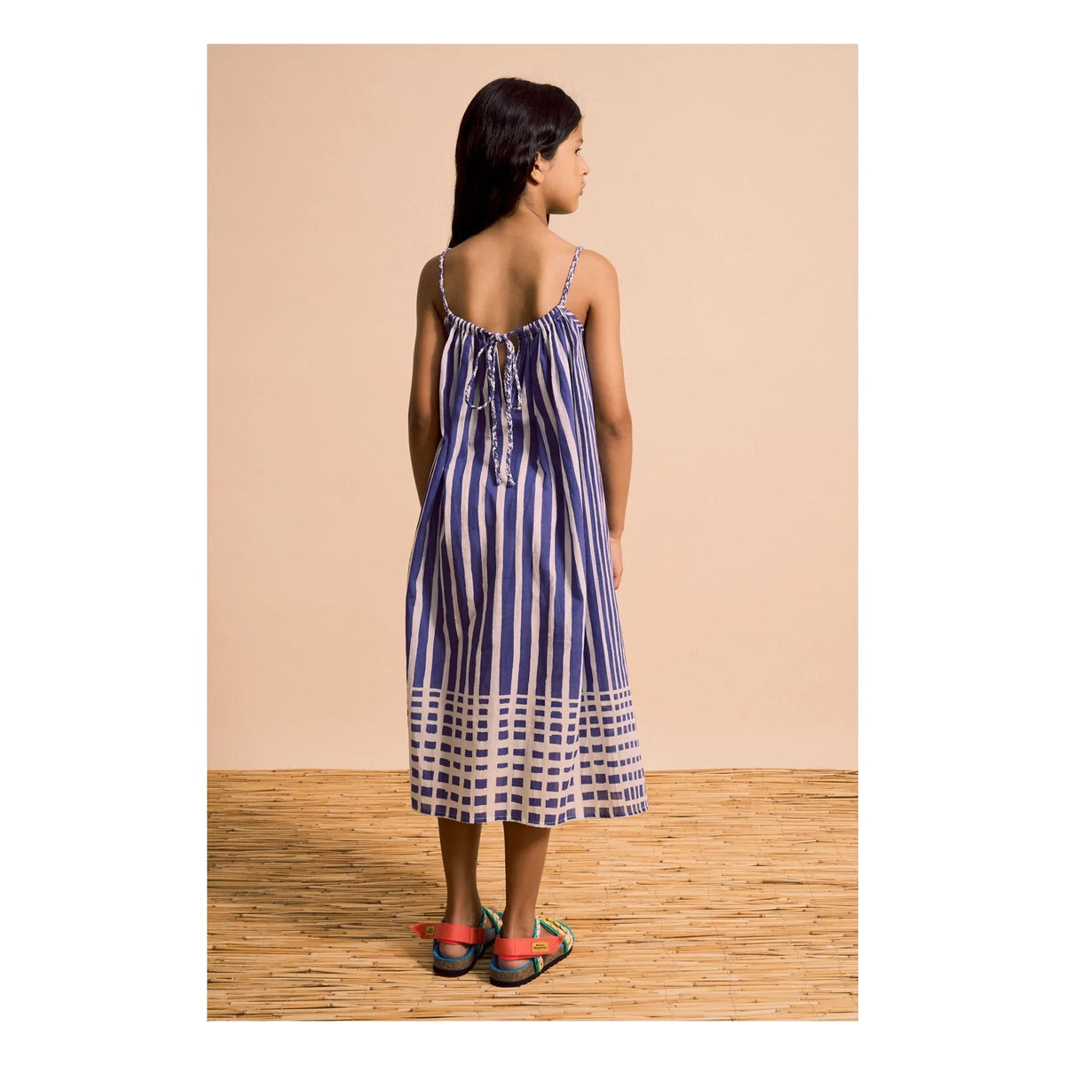 Maison Mangostan – Gestreiftes Kleid | Blau