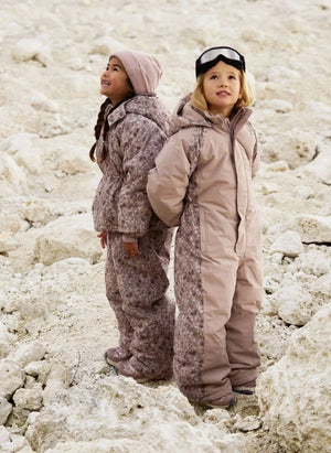 Wheat - Melte Fleurs Skioverall aus recycelten Fasern | Hellrosa