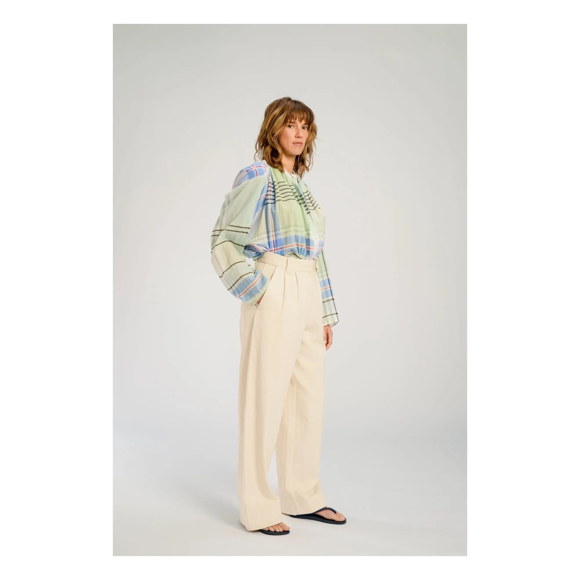Virginie de Vinster - Hokkaido Karobluse | Blau