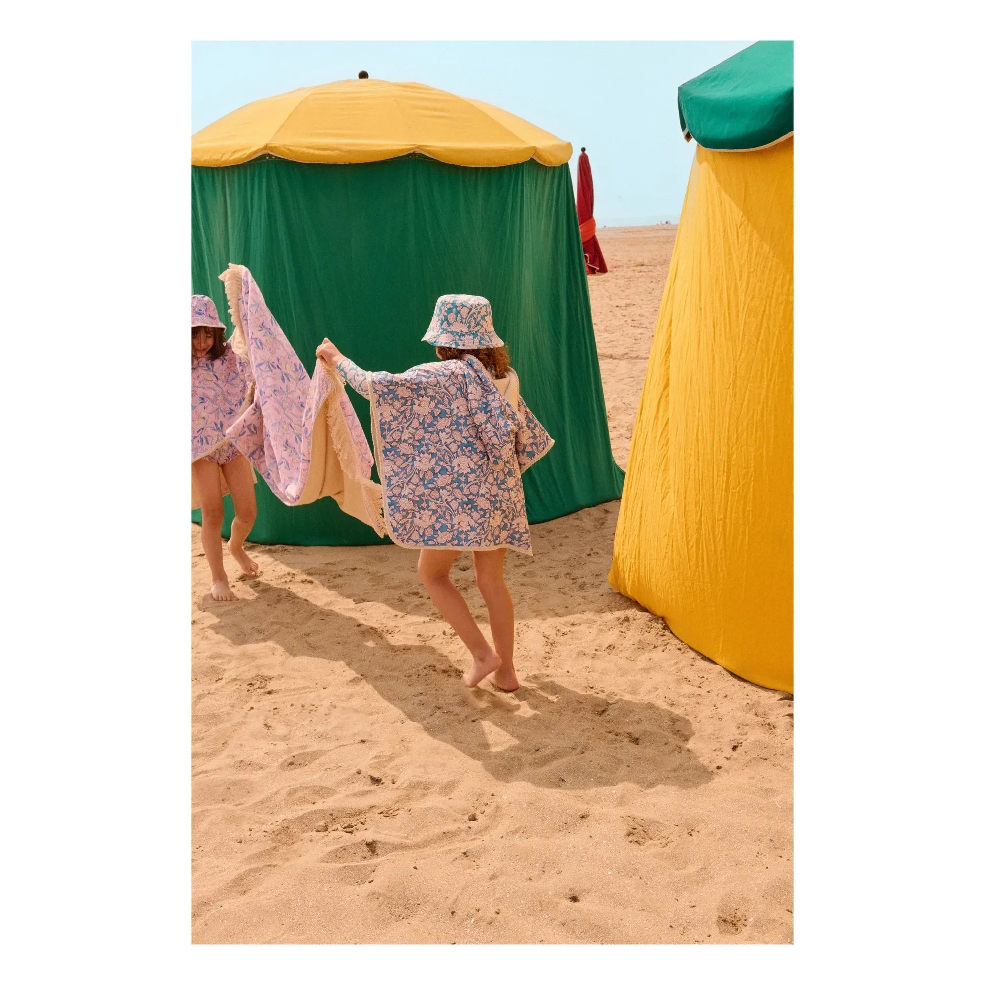 Louise Misha - Badeponcho Mael aus Bio-Baumwolle | Blau