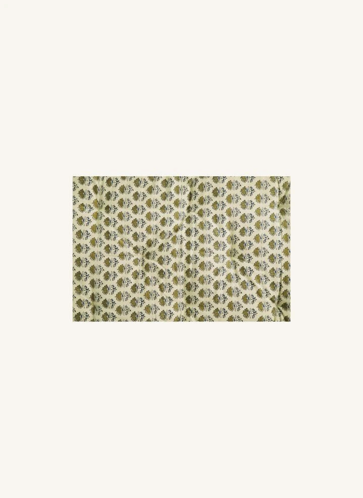 Madam Stoltz - Bodenkissen | Creme