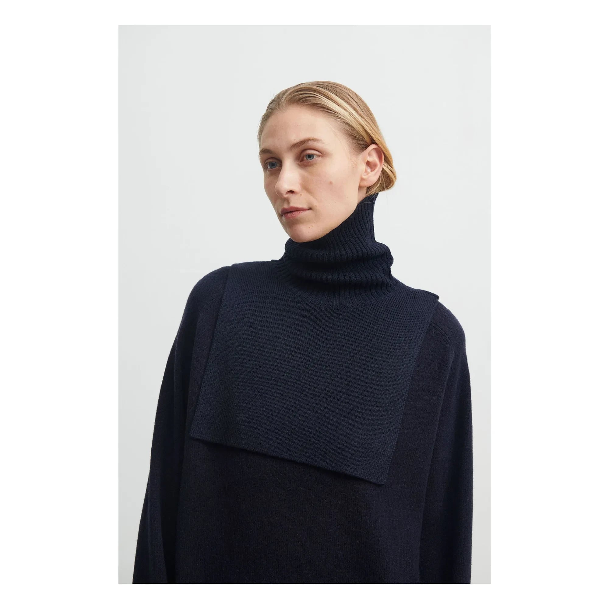 FUB - Merinowollkragen - Damenkollektion | Marineblau