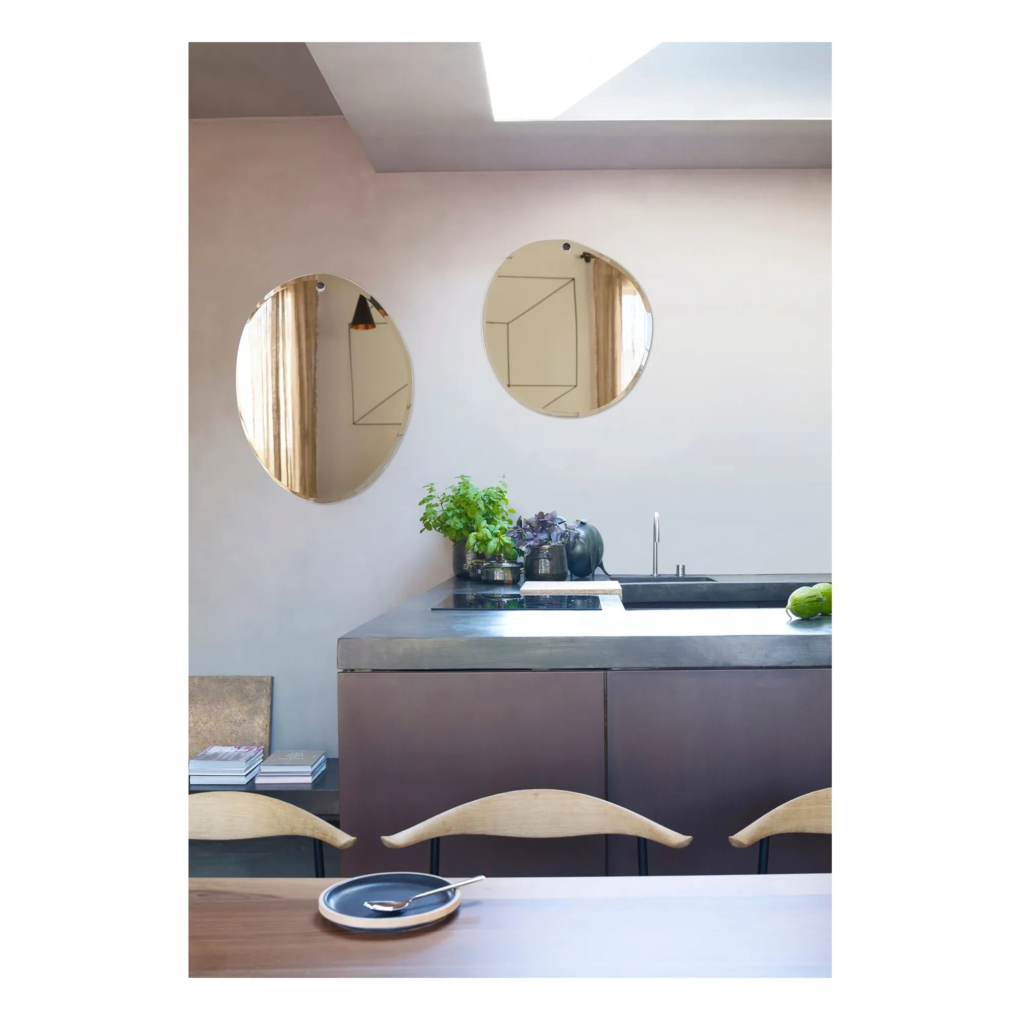M Nuance – Extra flacher Spiegel mit abgeschrägter Kante – Roh, oval 50x66 cm
