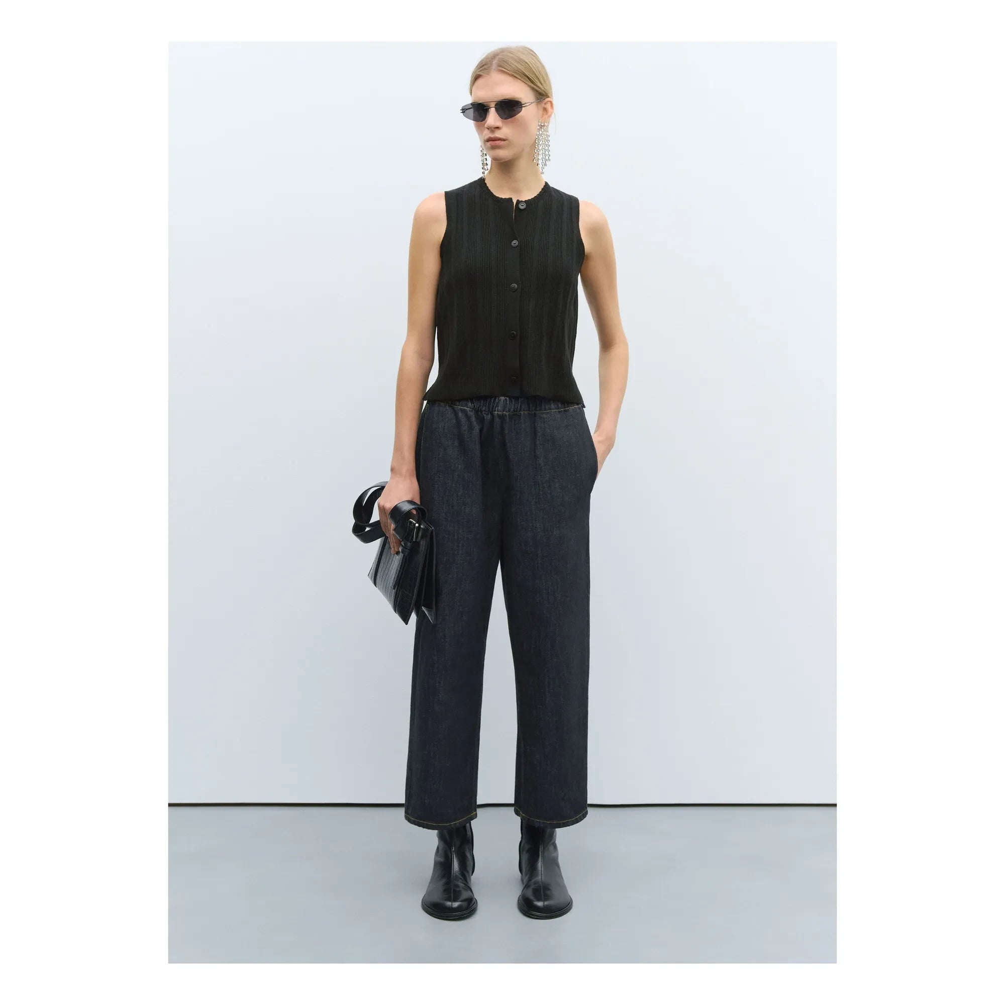 Cordera - Bequeme Jeans mit elastischem Bund aus Bio-Baumwolle | Schwarz