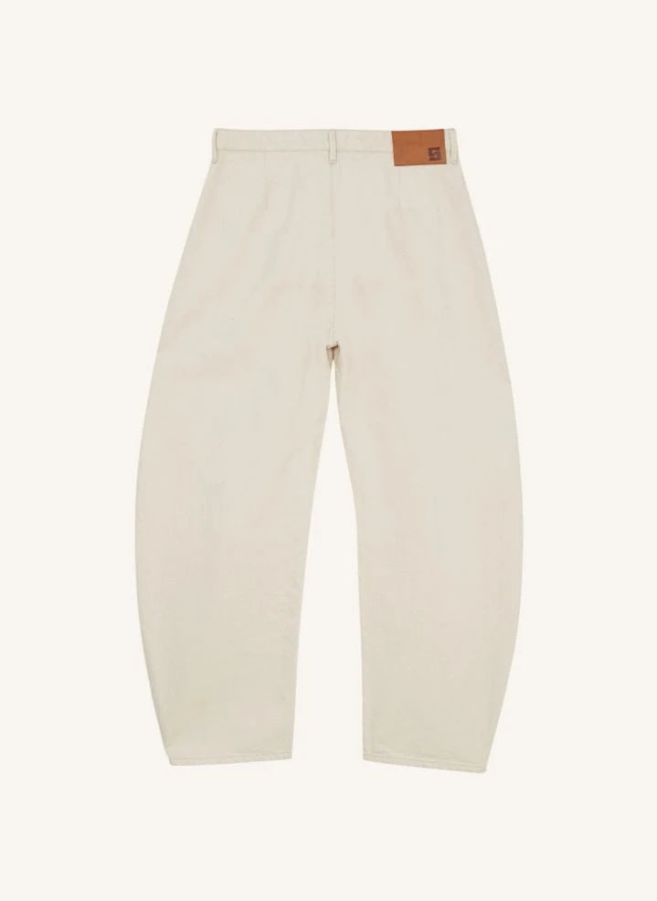Smallable Woman - Jean Barrel London | Ekru