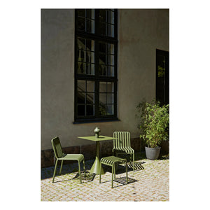 Hay - Palissade Cone Table von Ronan und Erwan Bouroullec - 65 x 65 cm | Olivgrün