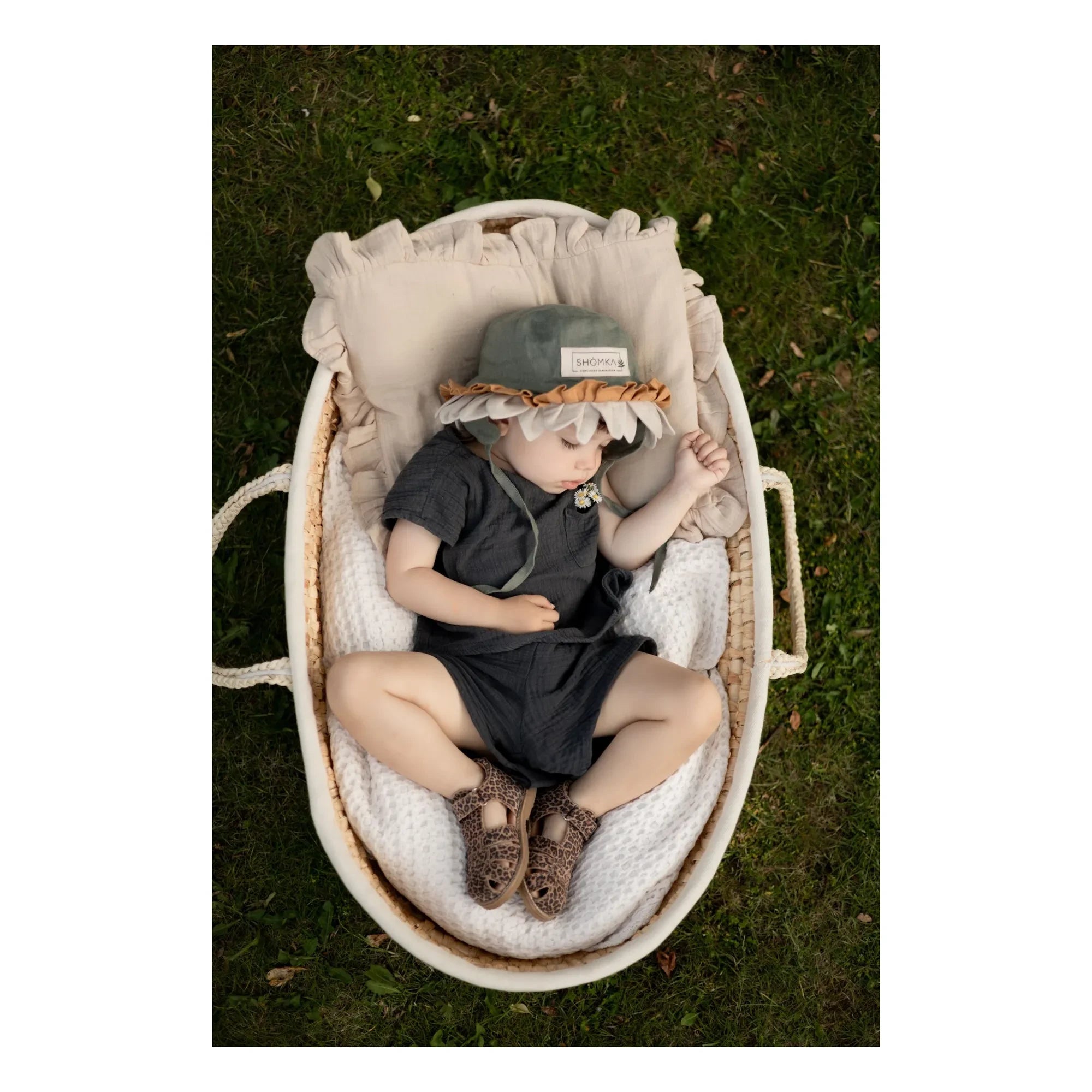 Petit Nord – Klassische Leoparden-Sandalen mit Riemen | Braun