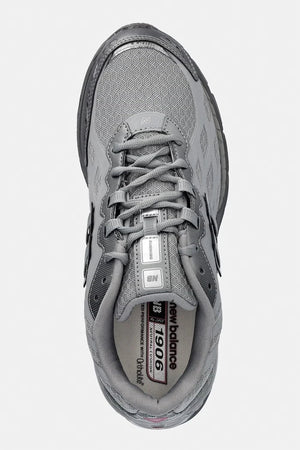 New Balance 1906 Sneakers