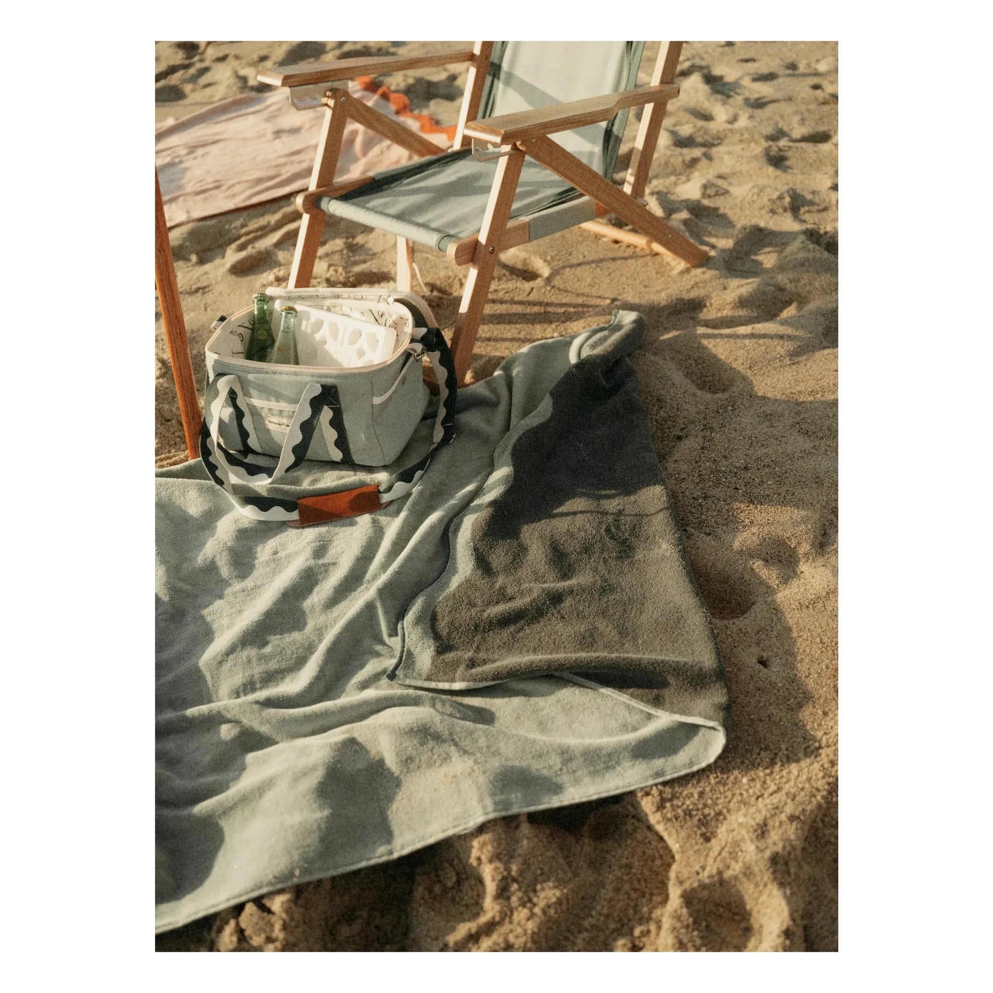 Business & Pleasure Co. – Strandtuch | Blau Grün