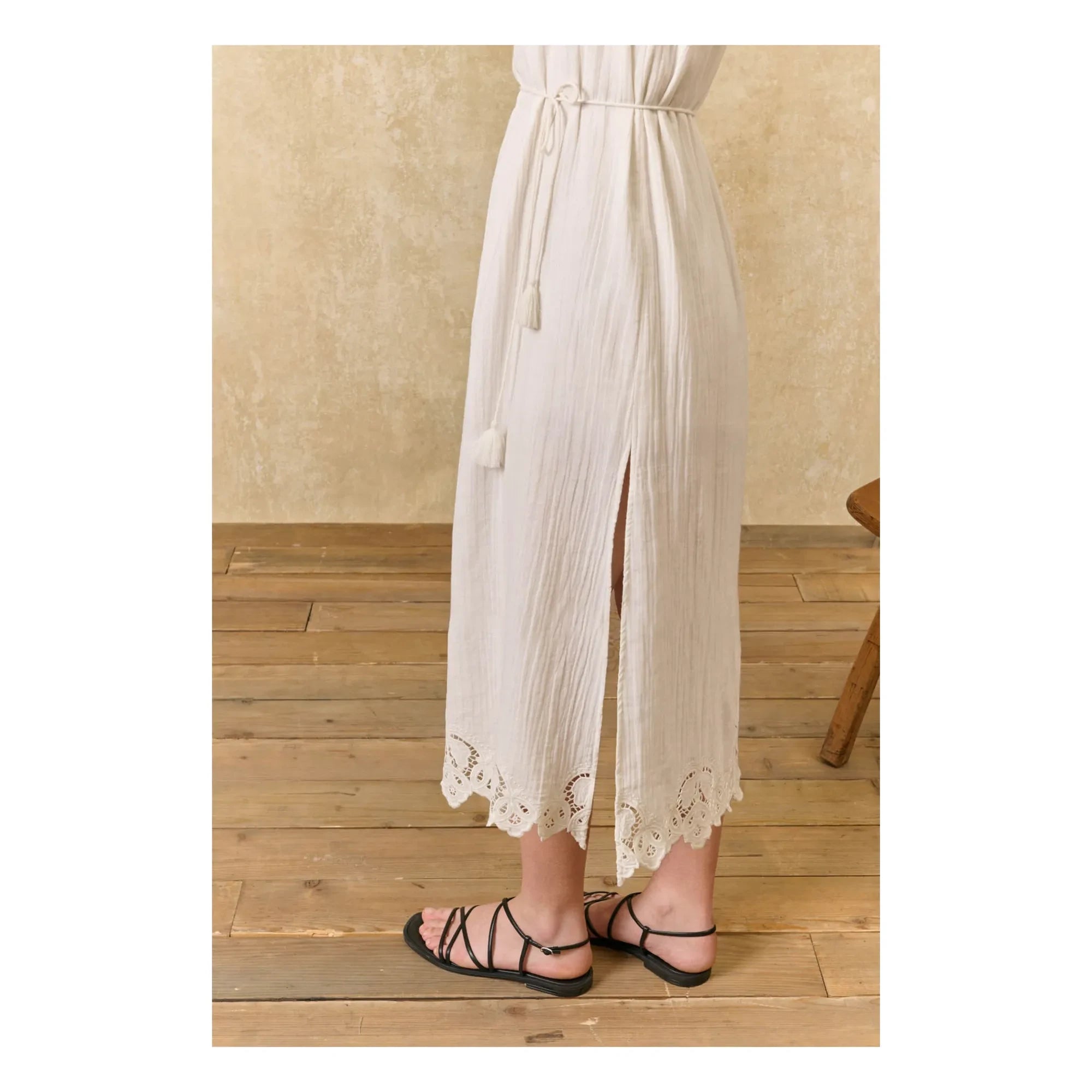 Louise Misha - Madera Kleid aus Bio-Baumwolle | Ecru