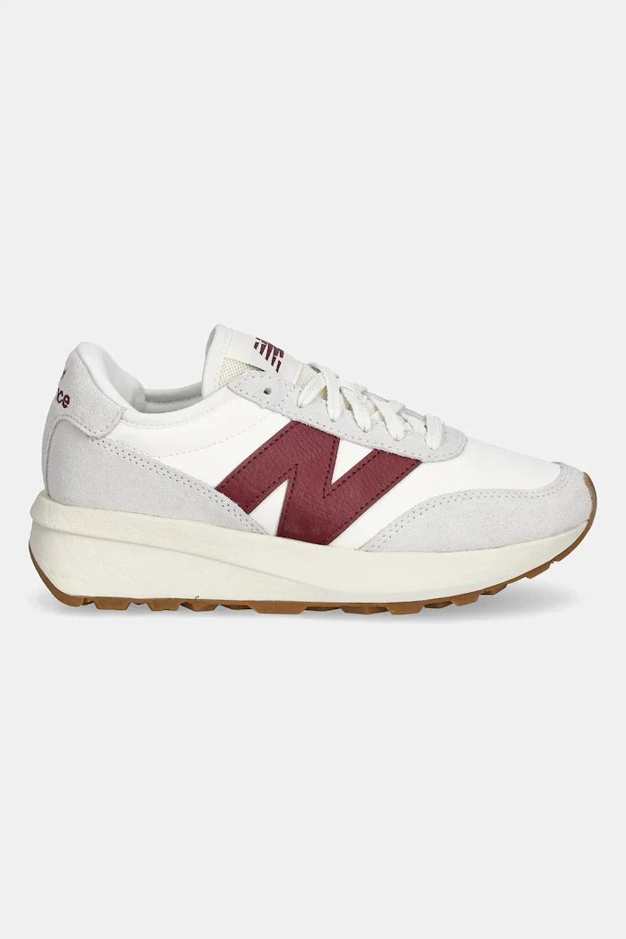 New Balance 370 Sneakers