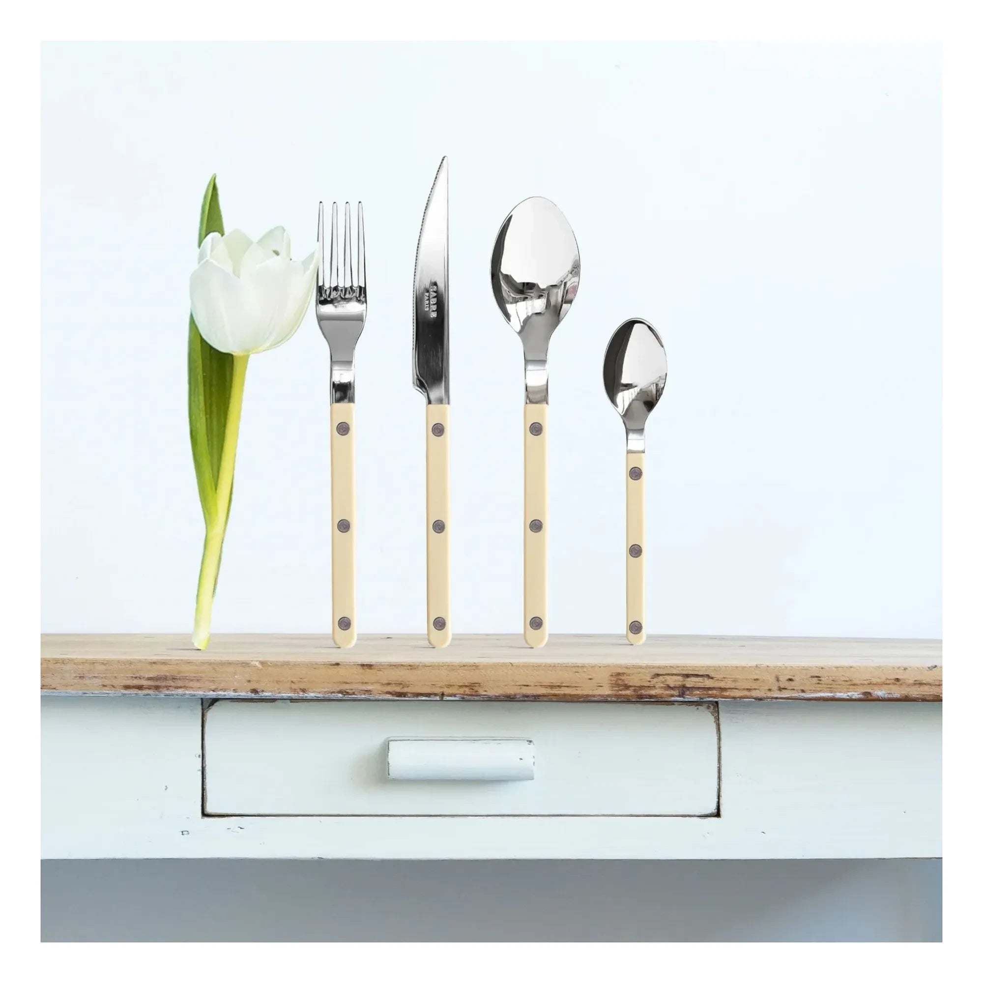 Sabre - Besteckset - 24-teilig | Elfenbein