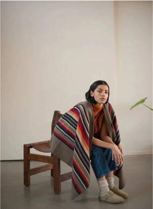 La Méricaine - Apache Recyceltes Woll-Cape | Erdbraun