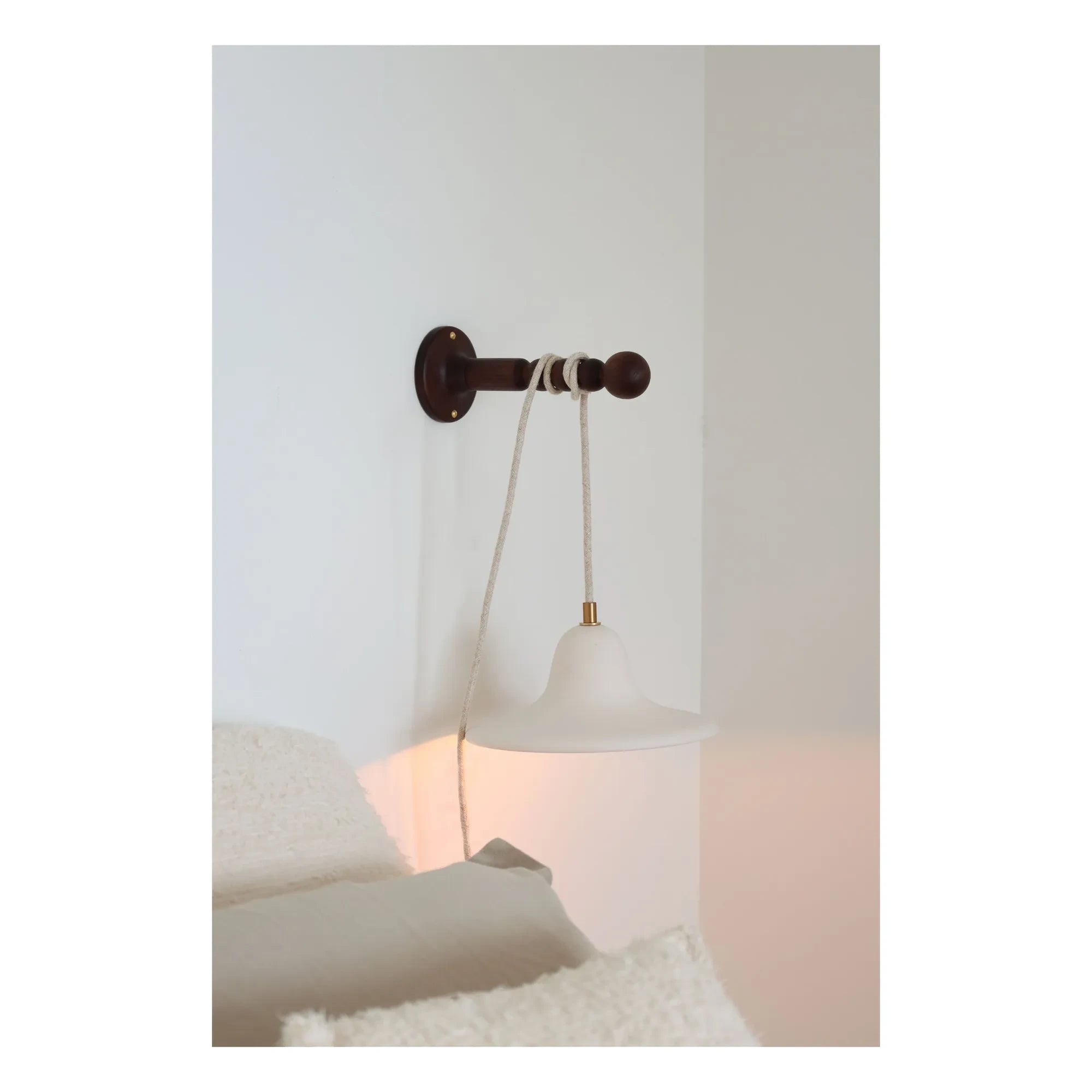 Masamé - Gigaro roter Ton Kerzenlampe | Warmweiß