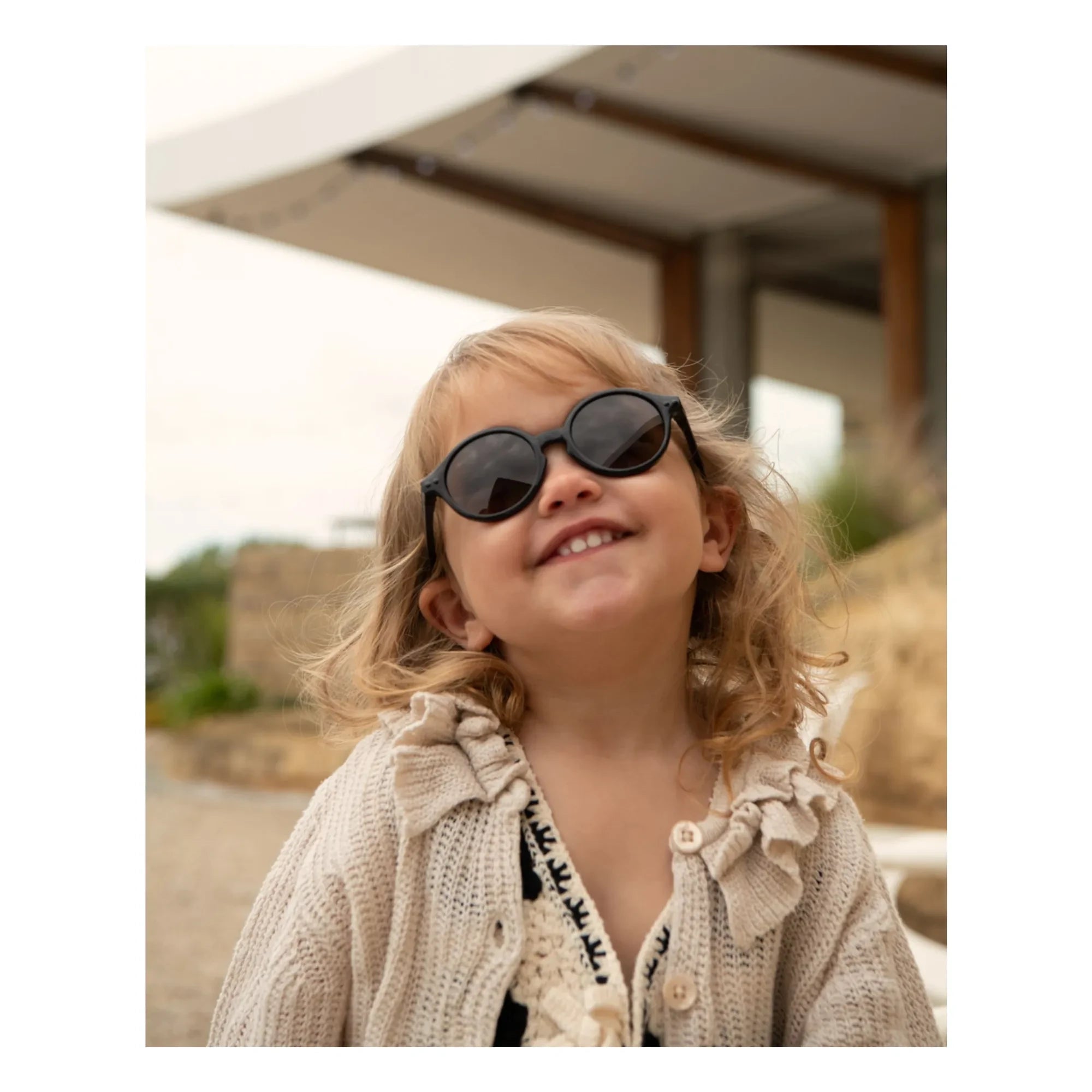 IZIPIZI - #D Baby Sonnenbrille | Glänzend Schwarz