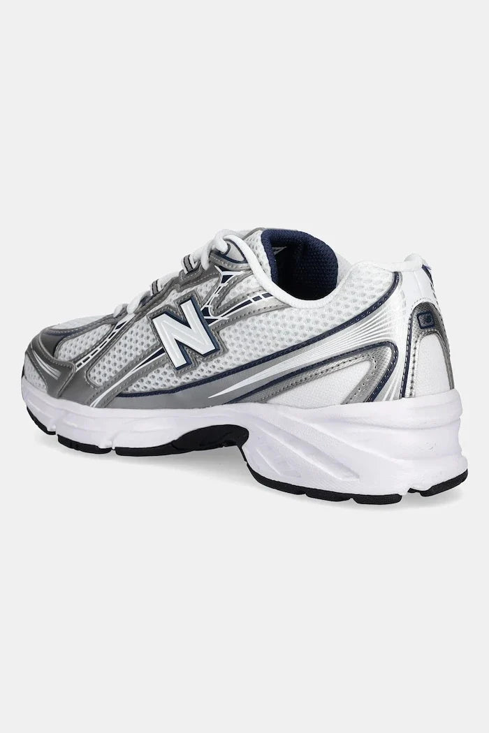 New Balance 740 Sneakers