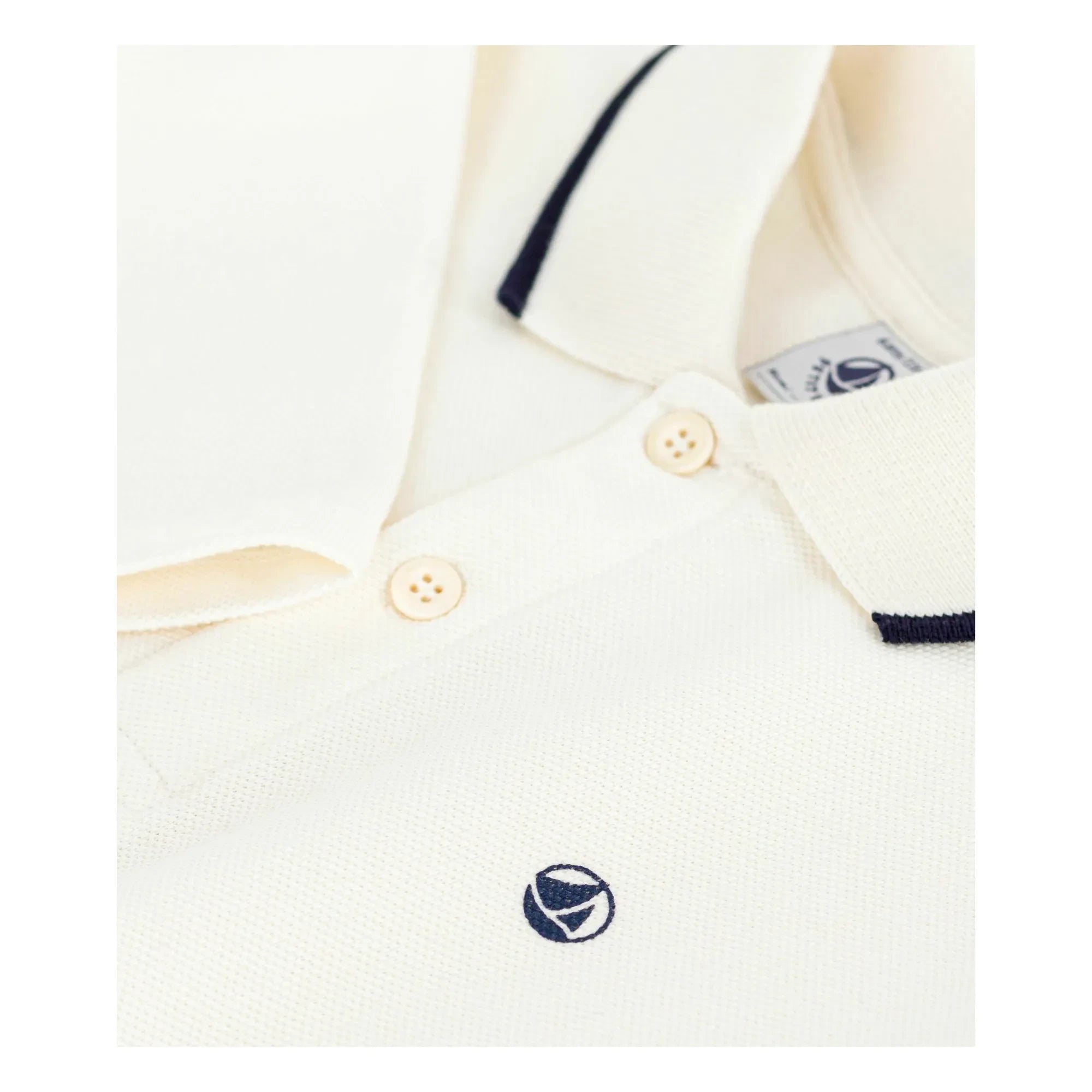 Petit Bateau - Poloshirt aus Bio-Baumwolle mit Kontrastkante | Naturweiß