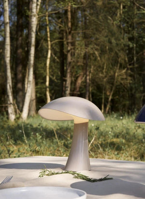 Louis Poulsen - Rumee Tragbare Tischlampe, Louis Poulsen | Hellgrau
