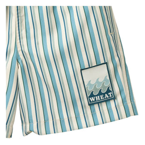 Wheat - Hansi Badge Badeshorts aus recycelten Fasern mit Streifen | Blau
