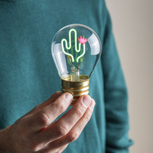 Legami - Dekorativ Lightbulb-Shaped Table Lamp - Cactus - Bulb Fiction