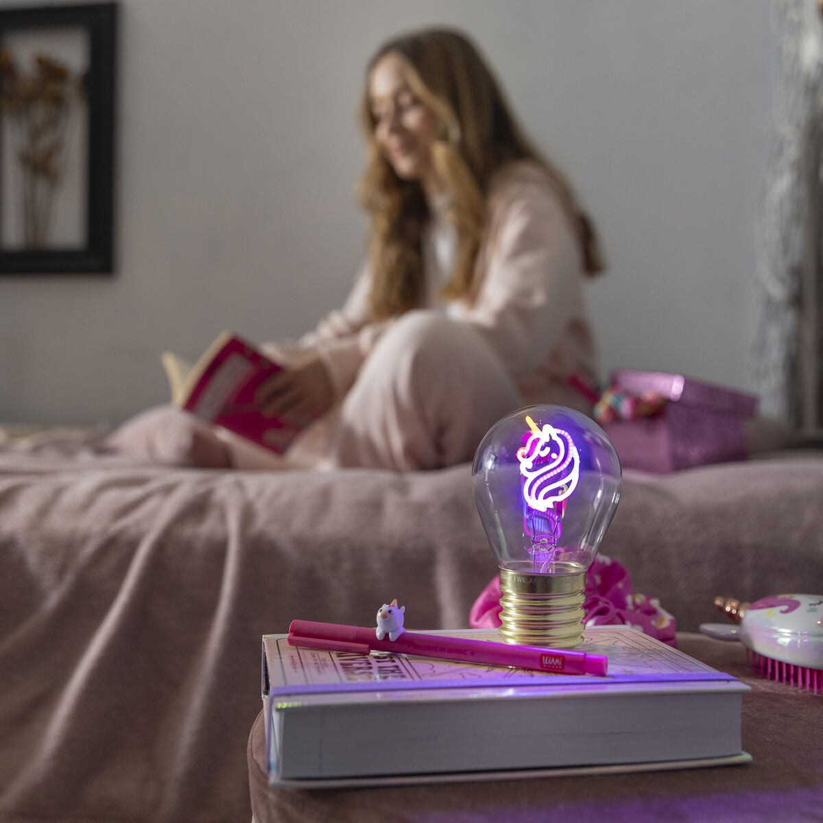 Legami - Dekorative Tischlampe in Glühbirnenform - Einhorn - Bulb Fiction