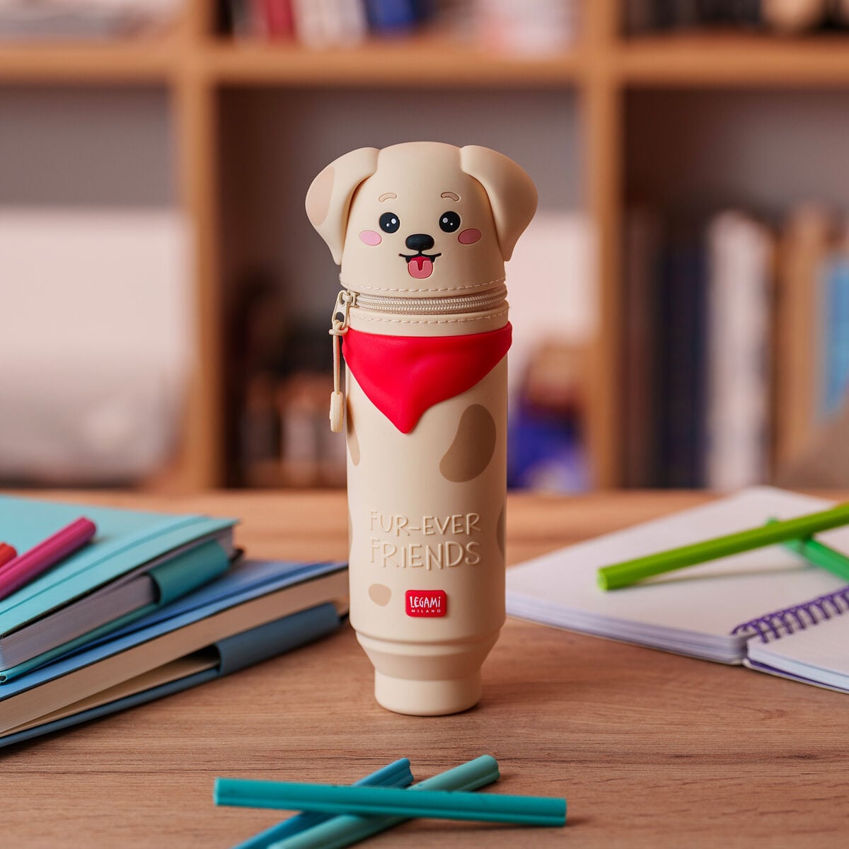 Legami - Golden "Fur-ever Arkadaşlar" 2-in-1 Silicone Kalem Kutu - Kawaii