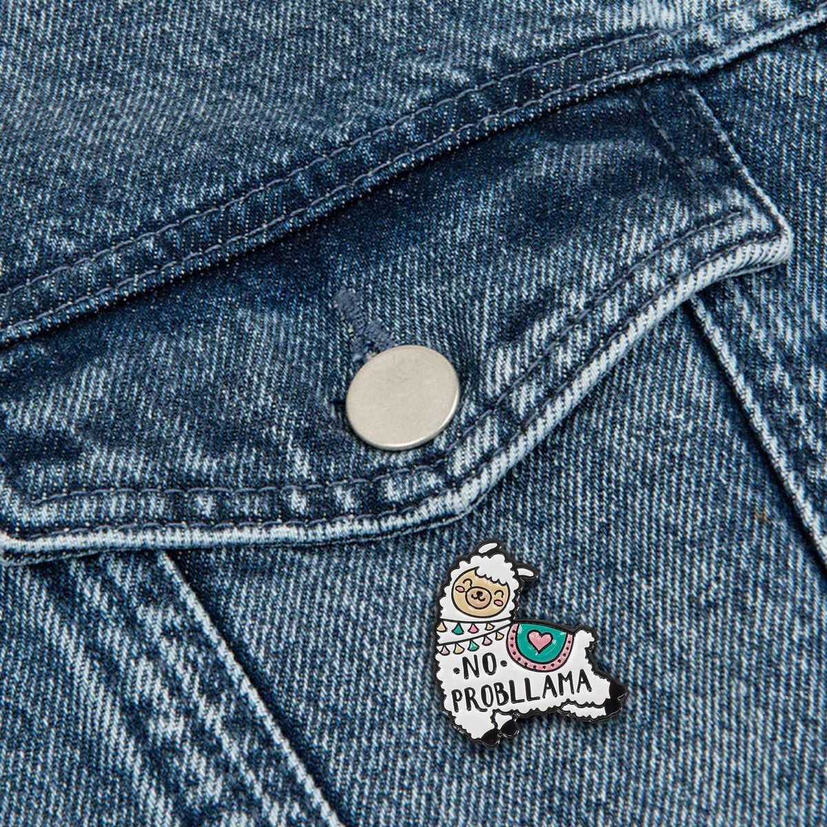 Legami - Llama Enamel Metal Pin - Pin Your Style!