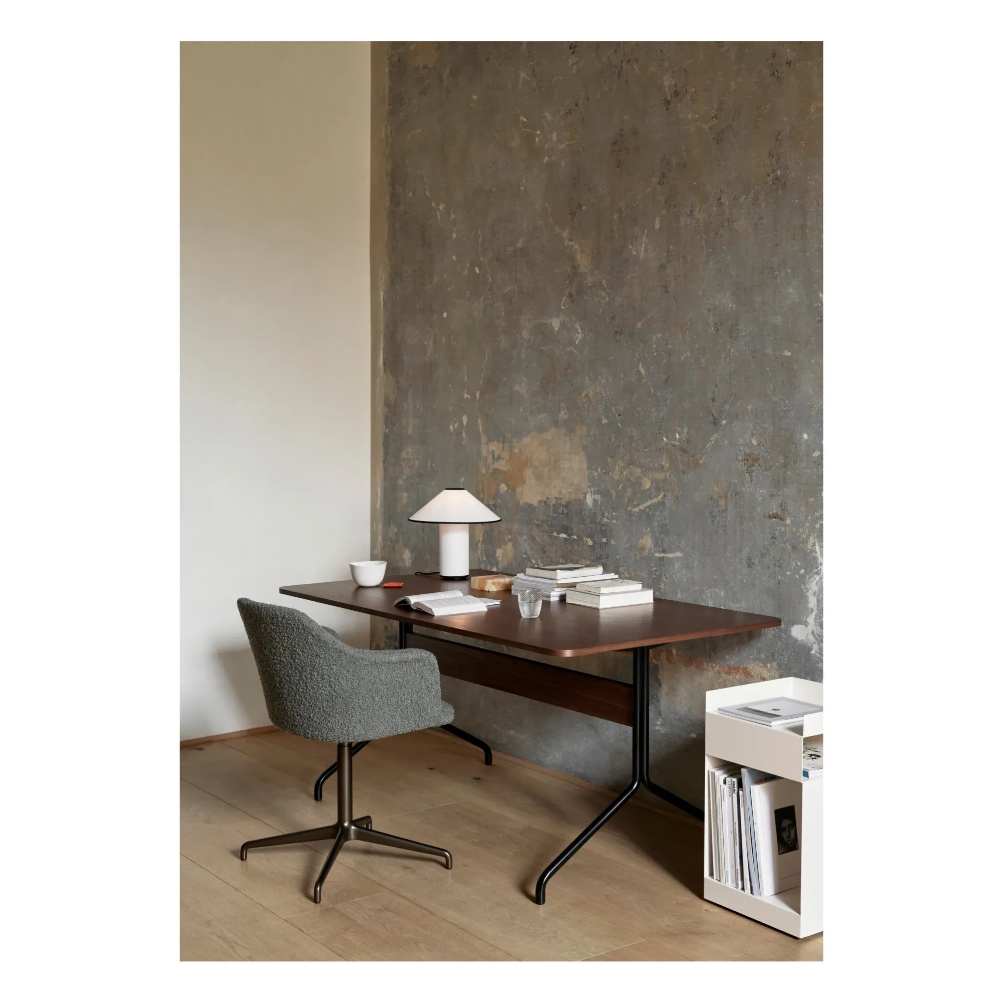 & Tradition - Colette ATD6 Tischleuchte | Bordeaux