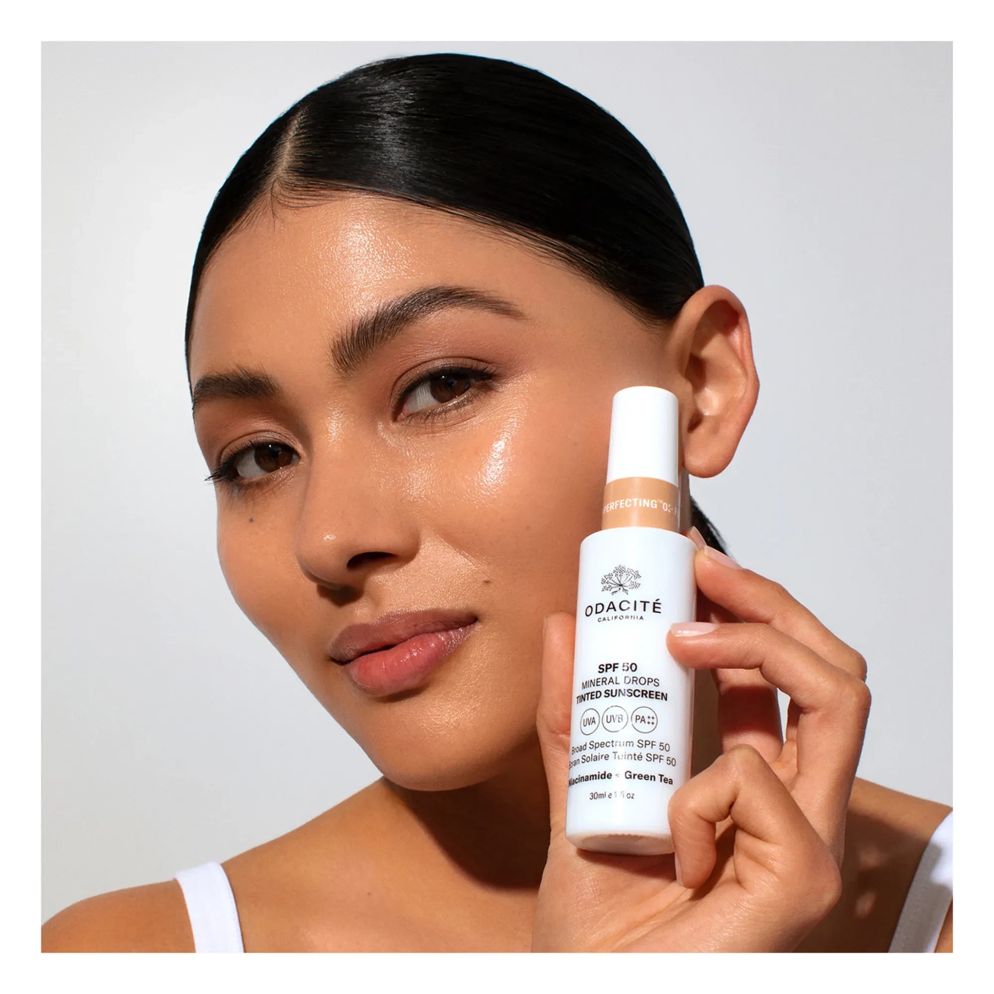 Odacité - Mineral Tropfenförmige Getönte Sonnencreme LSF 50 Flex-Perfecting™ - 30 ml | 03