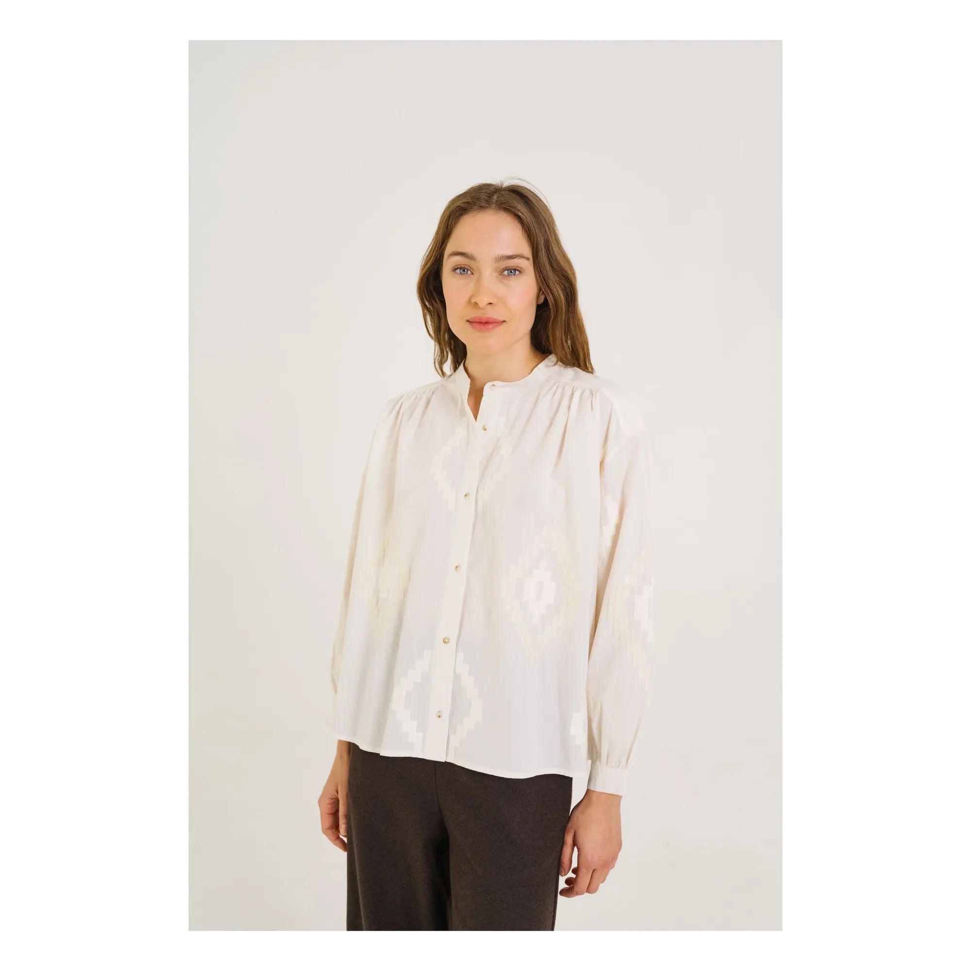 Sacrécoeur - Ella Astra Bestickte Bluse | Ecru