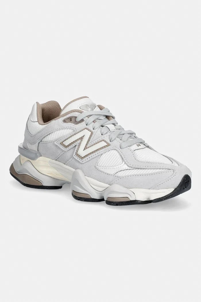 New Balance 9060 Kadın Spor Ayakkabı