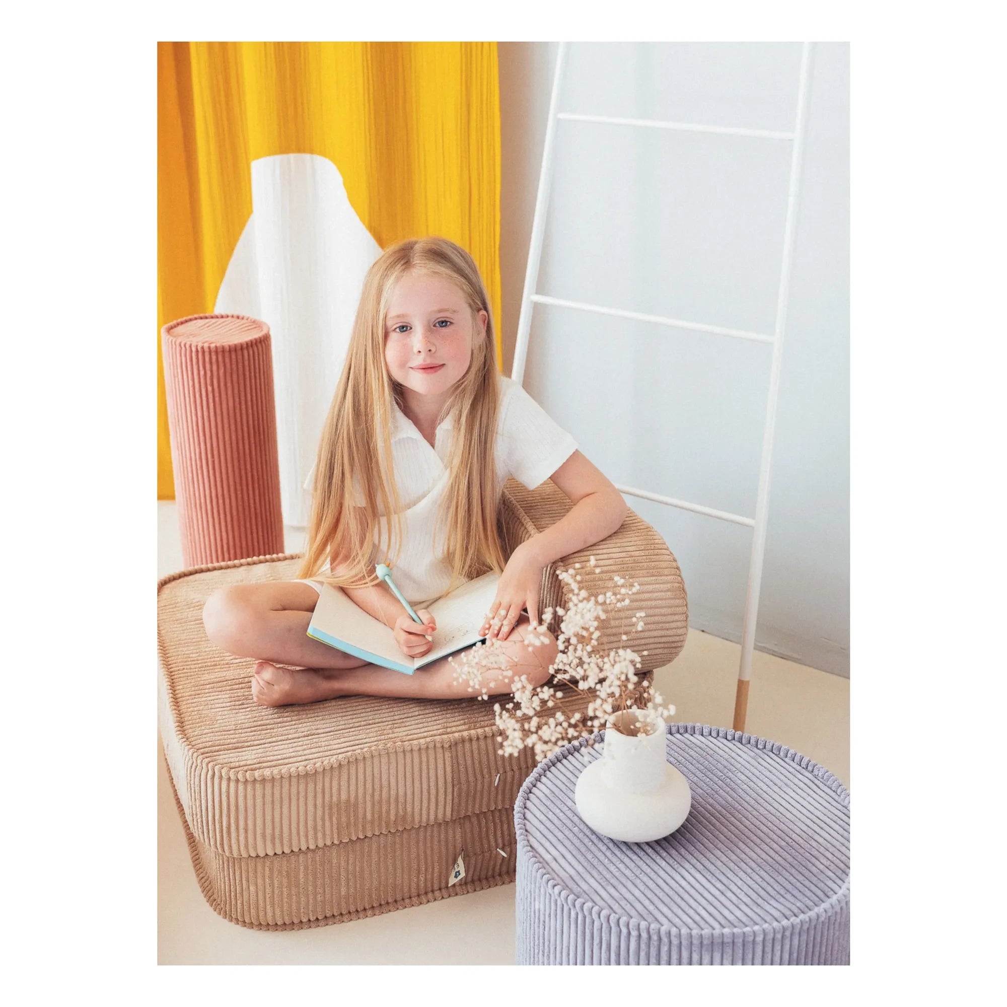 Wigiwama - Cord-Samt-Sessel niedrig | Hellbraun