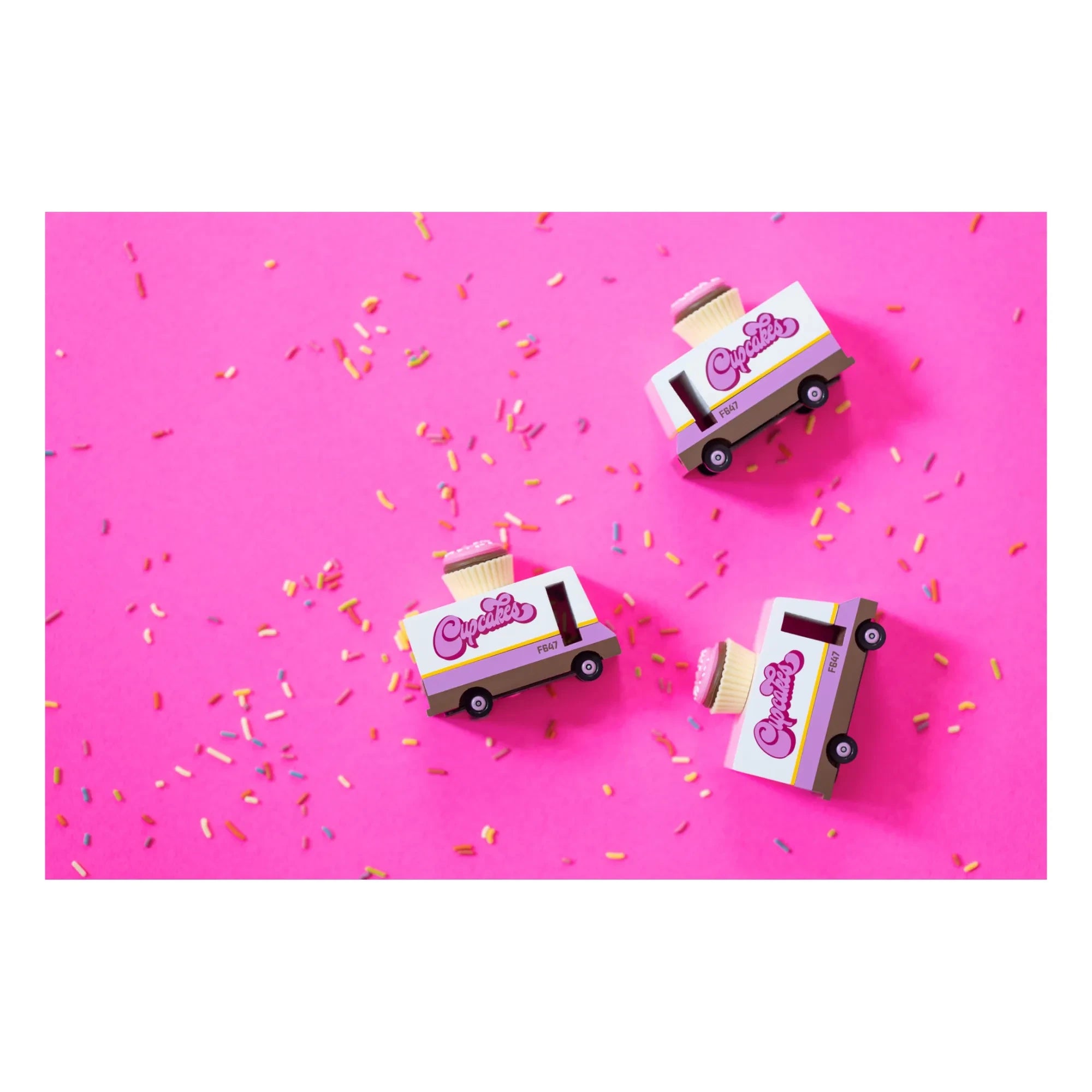 Candylab - Ahşap Cupcake Arabası
