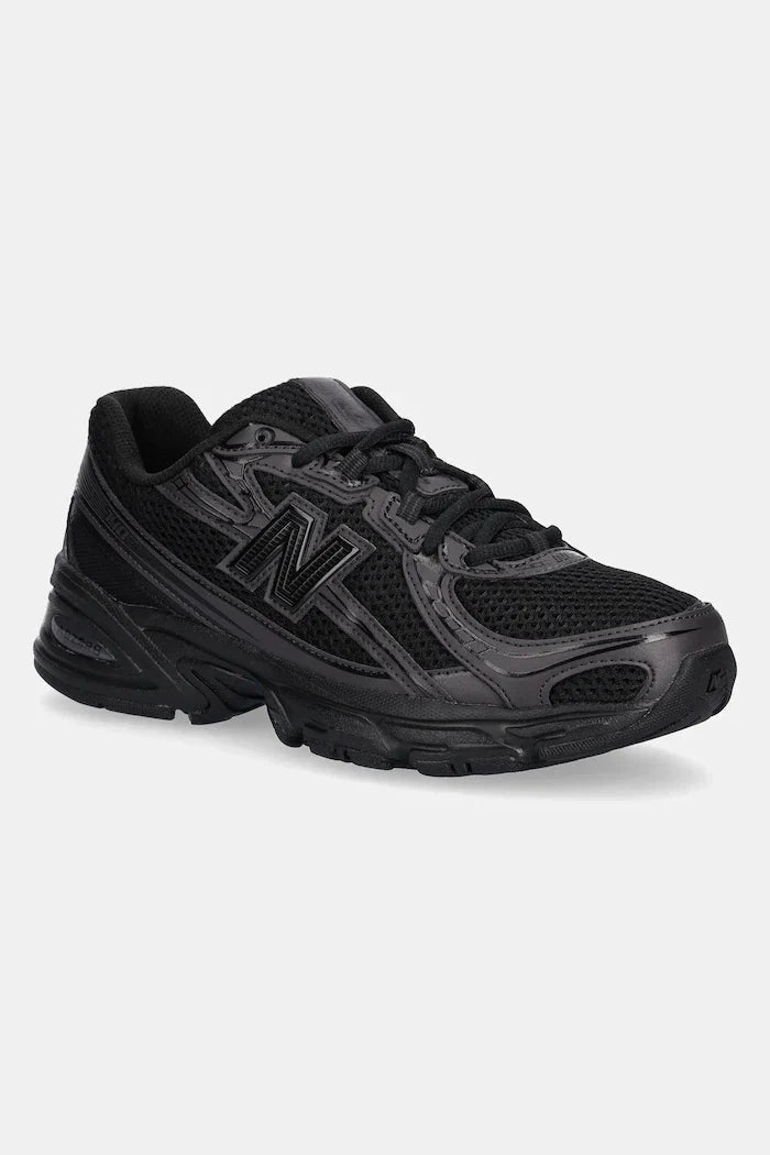 New Balance 740 Sneakers