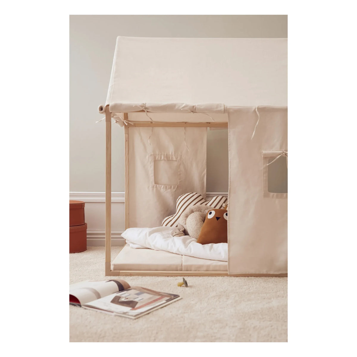 Kid's Concept - Haus aus Baumwolle und Holz | Gebrochenes Weiß