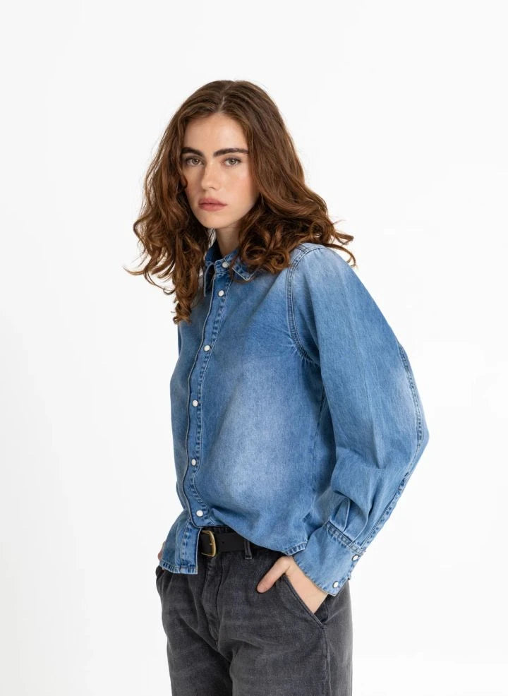 Smallable Woman - Tenara Denim Shirt | Rohe Denim