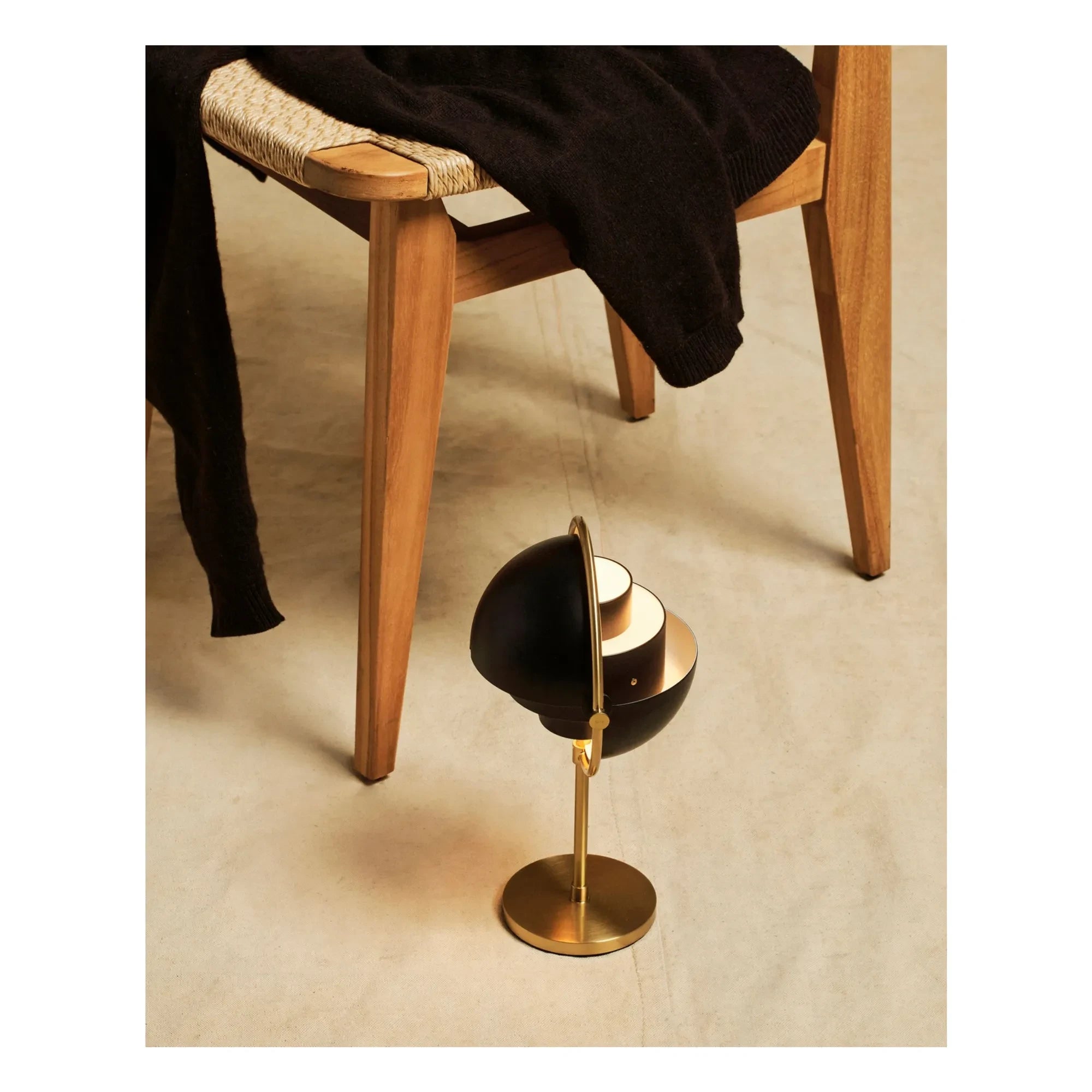 Gubi - Multi-Lite Portable Lampe, Louis Weisdorf | Mattschwarz