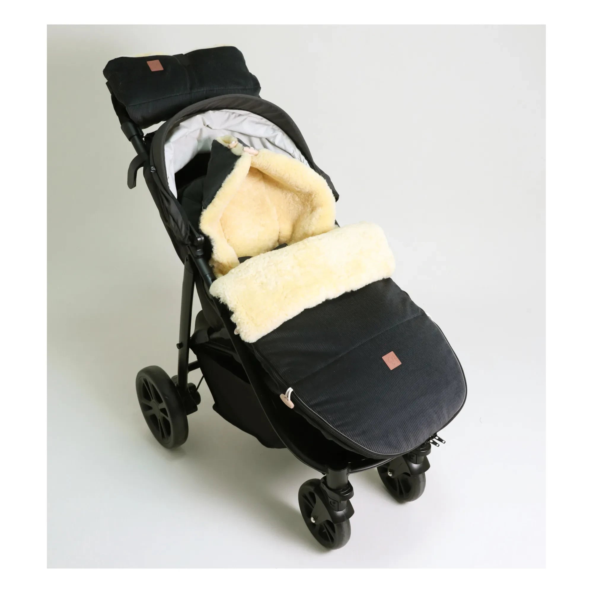 Kaiser - Filius Lammfell Universal Fußsack | Schwarz